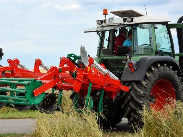 Культиватор стерневой с пружинной защитой AgroMASZ APN 