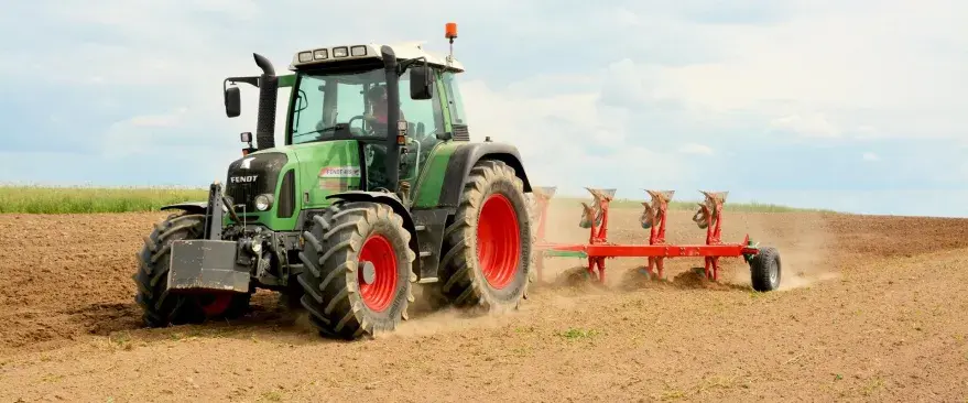 Плуг оборотный с полуавтоматической защитой AgroMASZ POP 