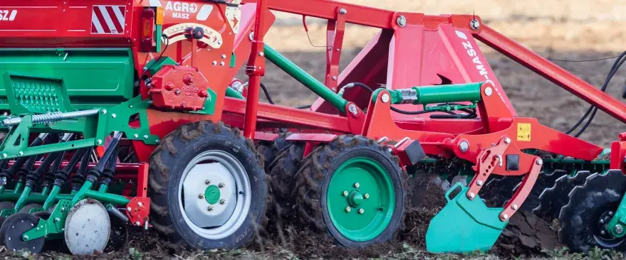 Борона дисковая полунавесная AgroMASZ ATO 