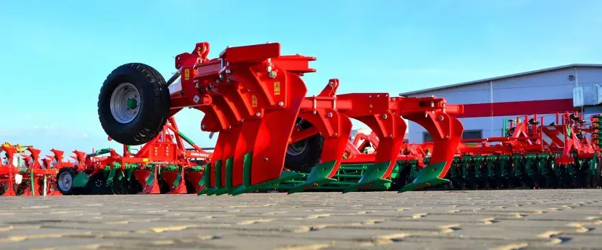 Глубокорыхлитель AgroMASZ DURO_V 