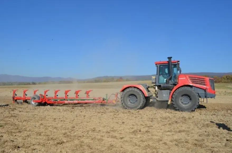 Оборотный плуг ArcoAgro 180 Spring