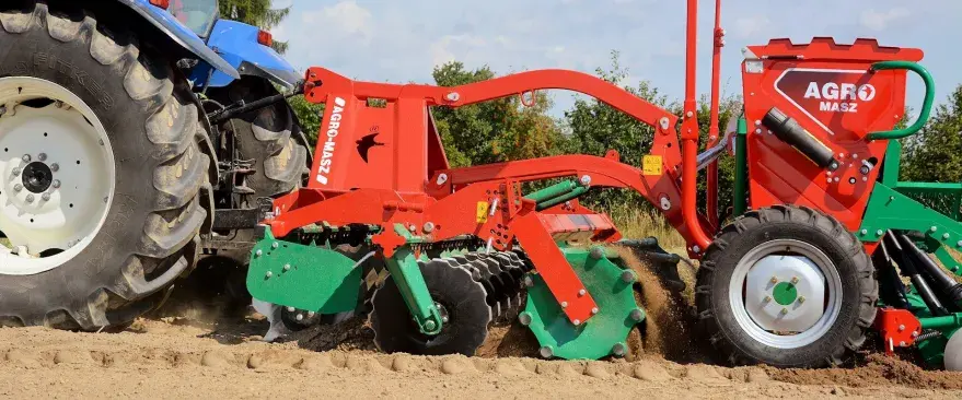 Дисковая борона v.2018 AgroMASZ AT 