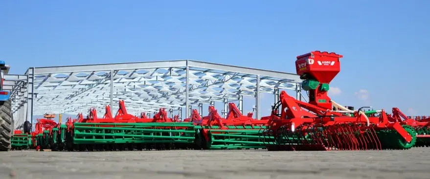 Сеялка пневматическая AgroMASZ GRASS 300 